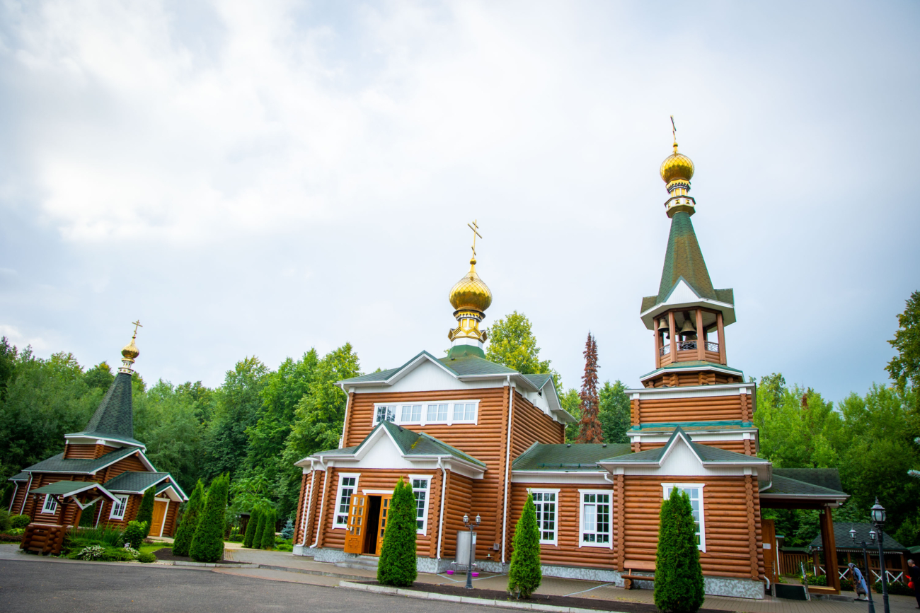 Престольные торжества в храме преподобного Серафима Саровского города  Сарапула | 01.08.2023 | Сарапул - БезФормата