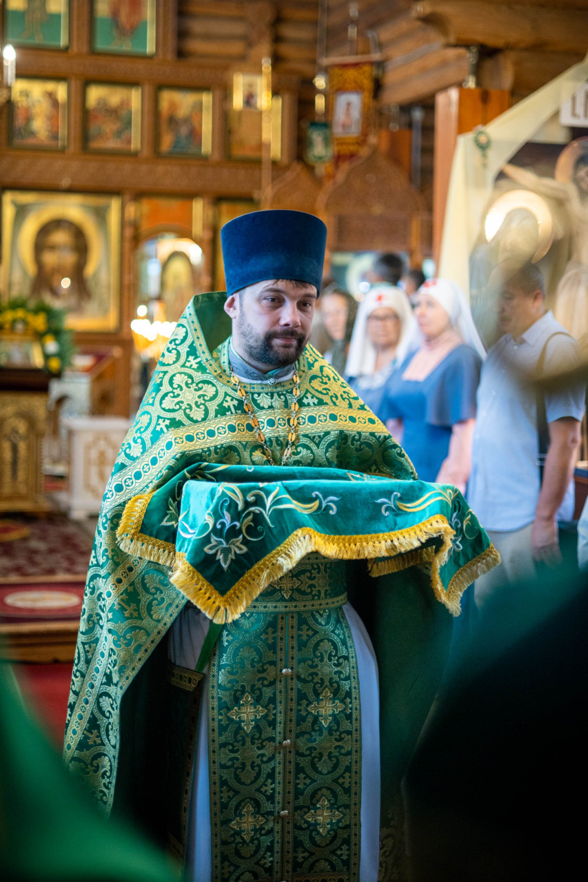 Престольные торжества в храме преподобного Серафима Саровского города  Сарапула | 01.08.2023 | Сарапул - БезФормата