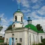 Сарапульский-Казанский-крестный-ход-2015-230715-57-Воскресенская-церковь-Сарапул