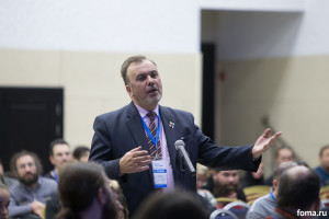 v-s-erastov-na-festivale-vera-i-slovo